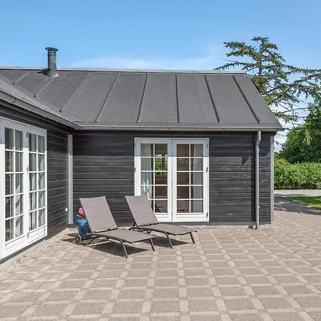 Ferienhaus Schönes Haus In Juelsminde Mit Sauna